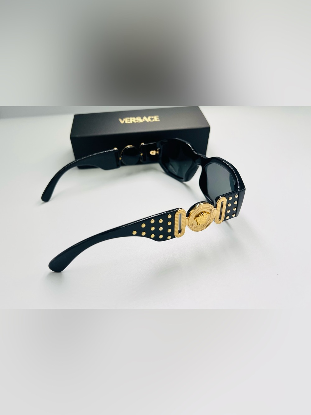 Versace Medusa Biggie Stud Embellished Sunglasses NWOT - Picture 4 of 8